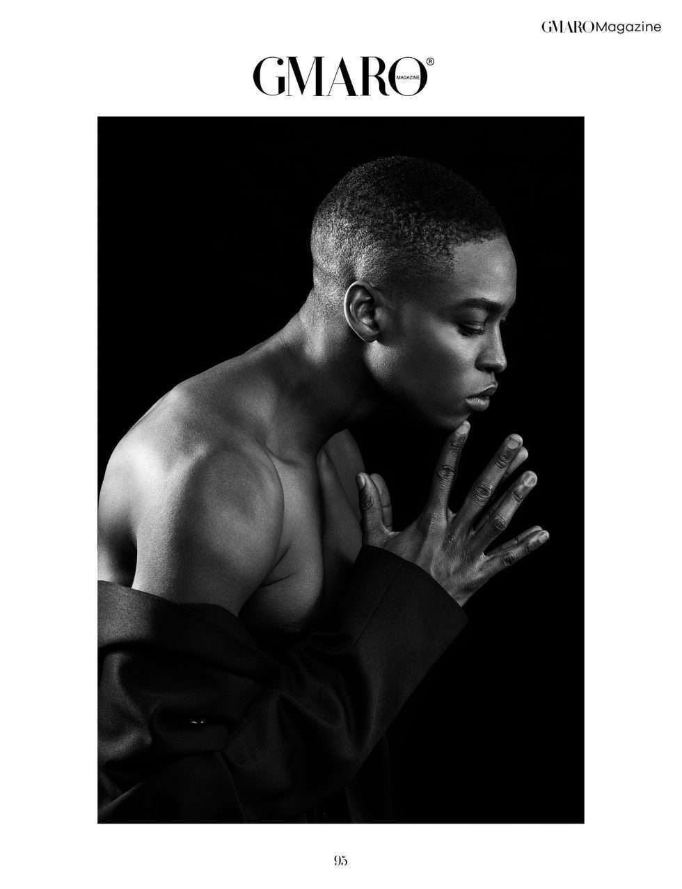 An Issue Arthur black model man black and white 061