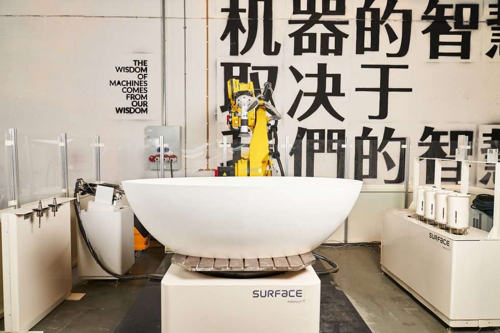 Surface robot usine industrie technologie 021